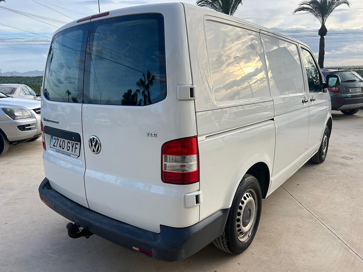 VOLKSWAGEN TRANSPORTER L1 H1 2.0 TDI VAN SPANISH LHD IN SPAIN 278000 MILES 2010